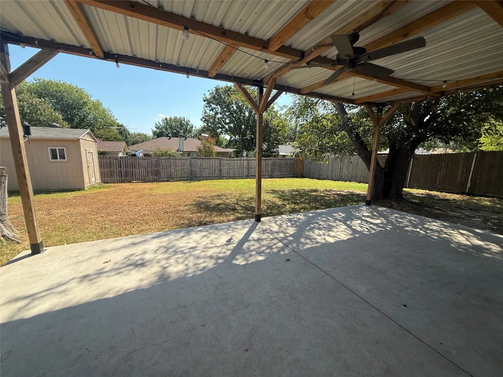 355 Ridgecrest Drive Saginaw, TX 76179