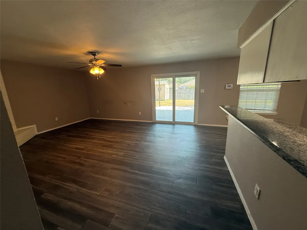 355 Ridgecrest Drive Saginaw, TX 76179