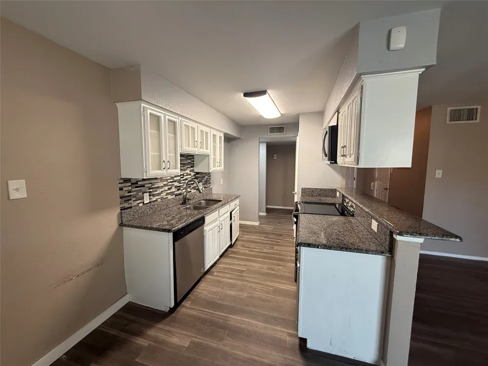 355 Ridgecrest Drive Saginaw, TX 76179