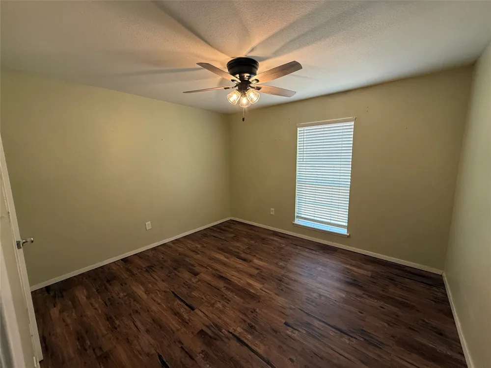 355 Ridgecrest Drive Saginaw, TX 76179