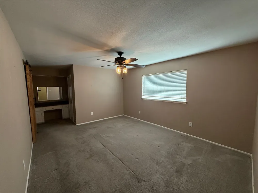 355 Ridgecrest Drive Saginaw, TX 76179
