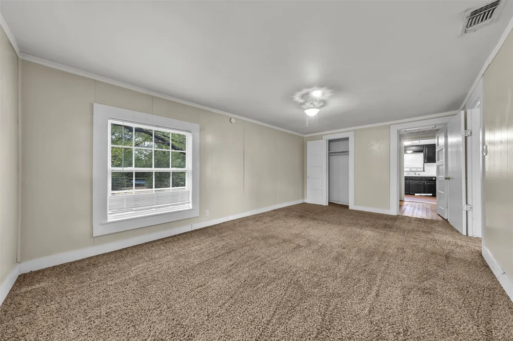 107 Brown Street Mansfield, TX 76063