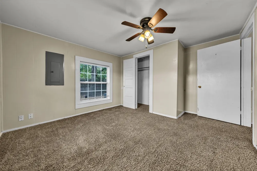 107 Brown Street Mansfield, TX 76063