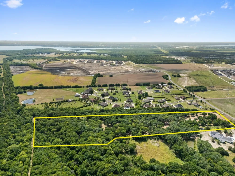 CR 483 Lavon, TX 75166