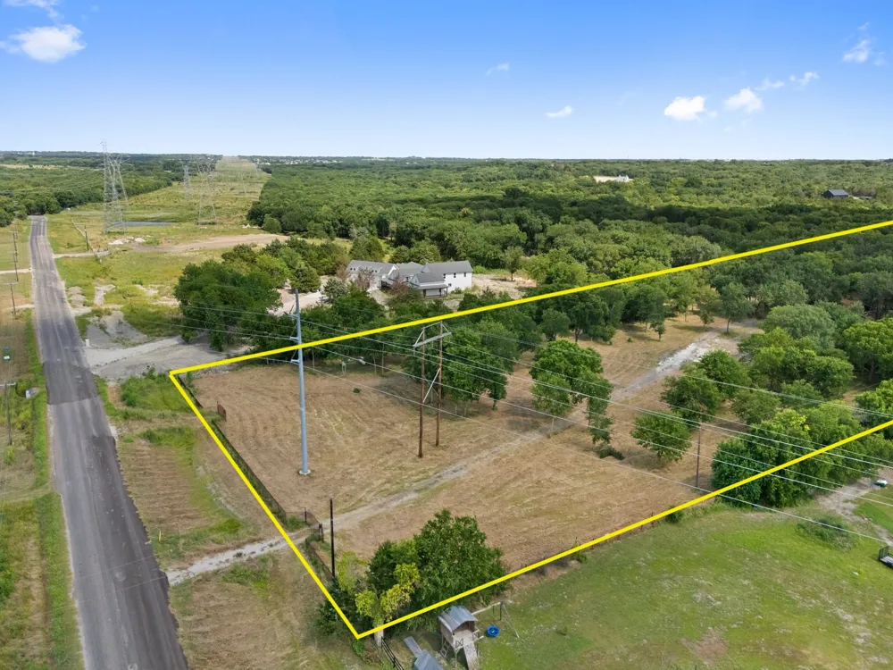 CR 483 Lavon, TX 75166