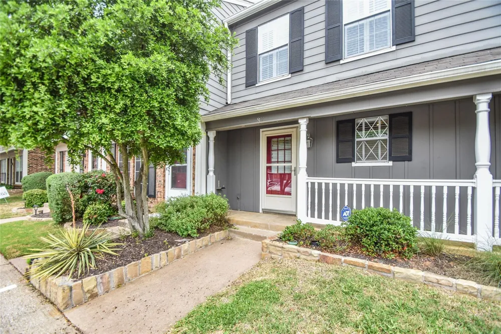 87 Winchester Drive Euless, TX 76039