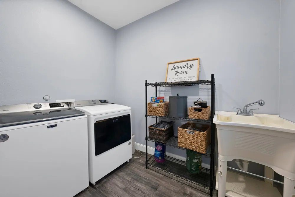 4622 Newmore Avenue Dallas, TX 75209