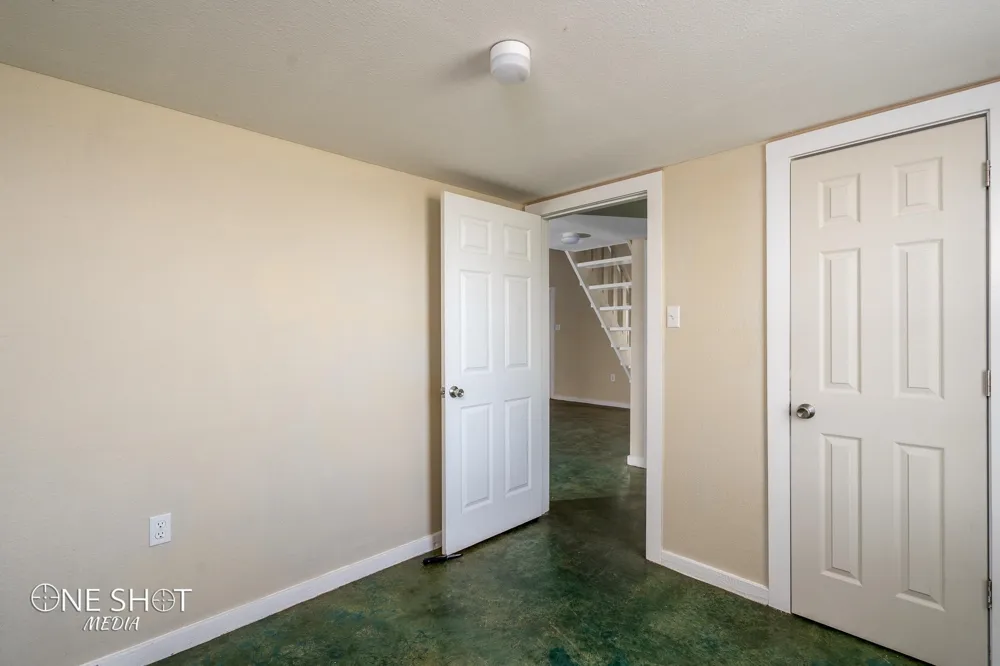 542 Mccartney Lane Tye, TX 79563