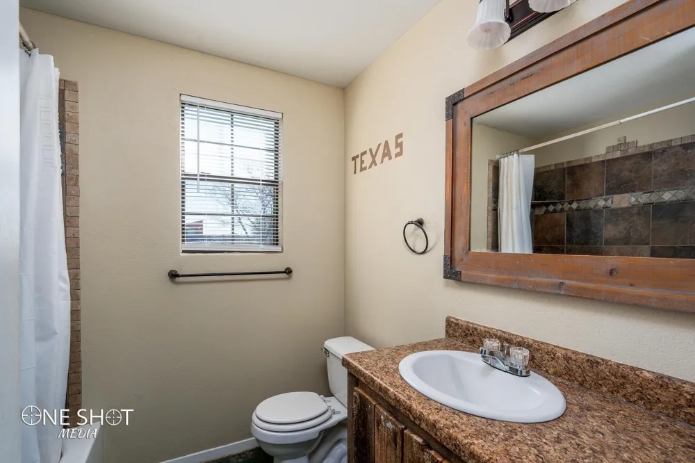 542 Mccartney Lane Tye, TX 79563