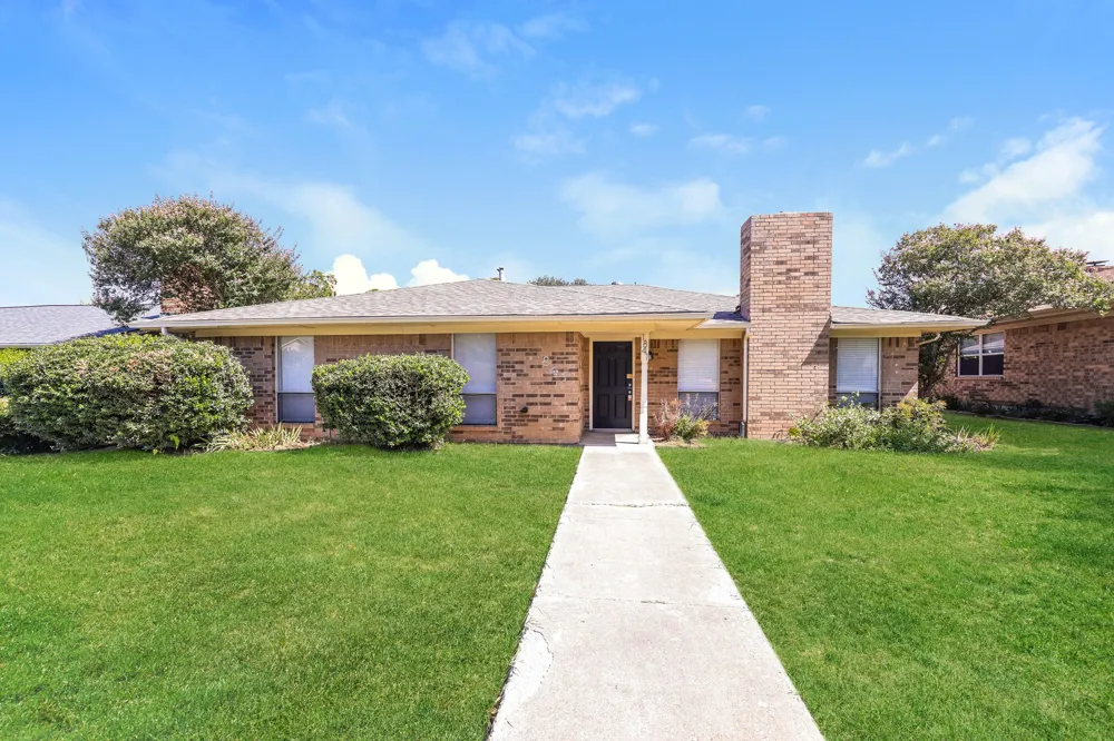 1841 College Parkway Lewisville, TX 75077