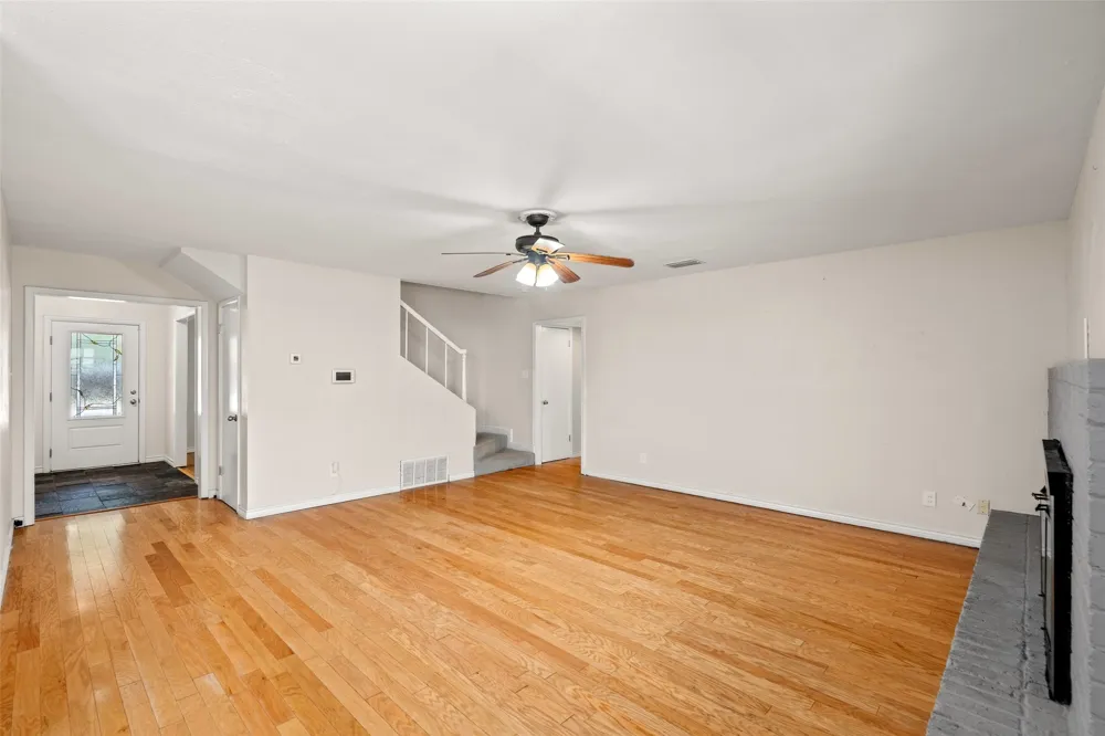 407 John Arden Drive Waxahachie, TX 75165