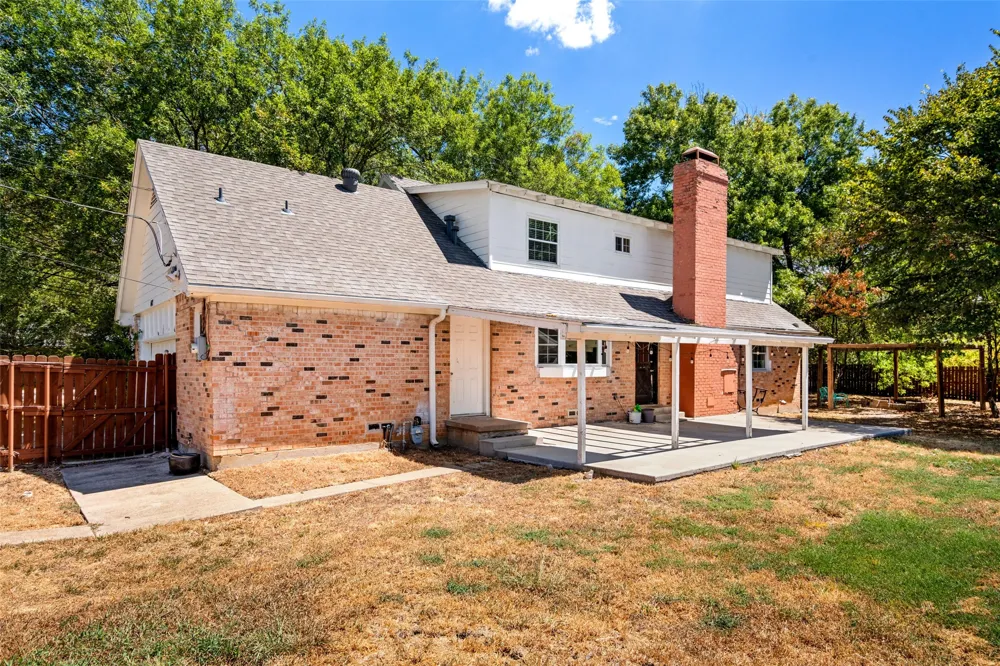 407 John Arden Drive Waxahachie, TX 75165
