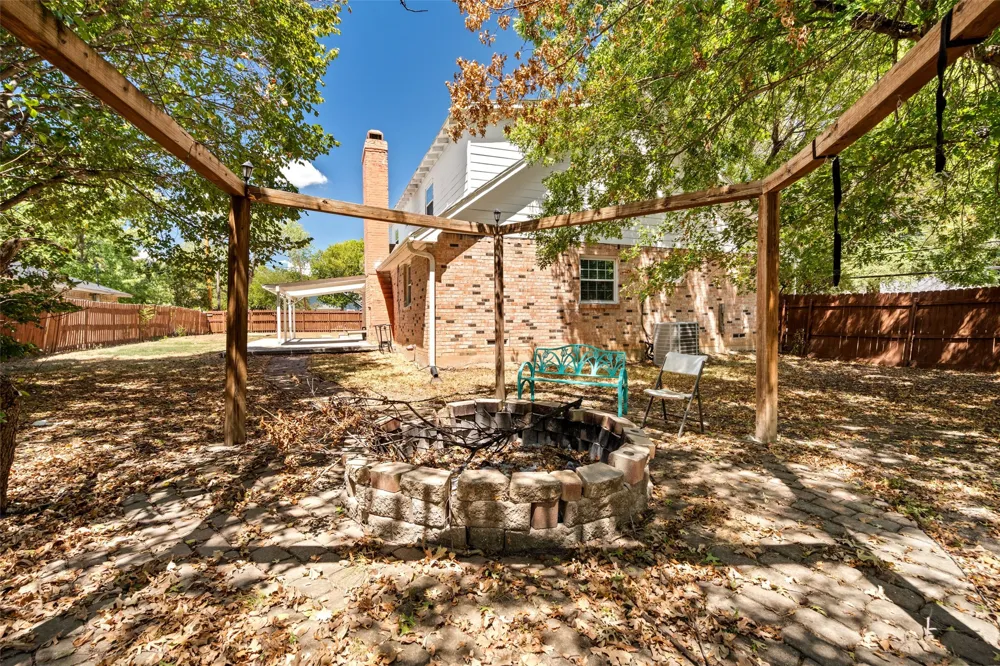 407 John Arden Drive Waxahachie, TX 75165