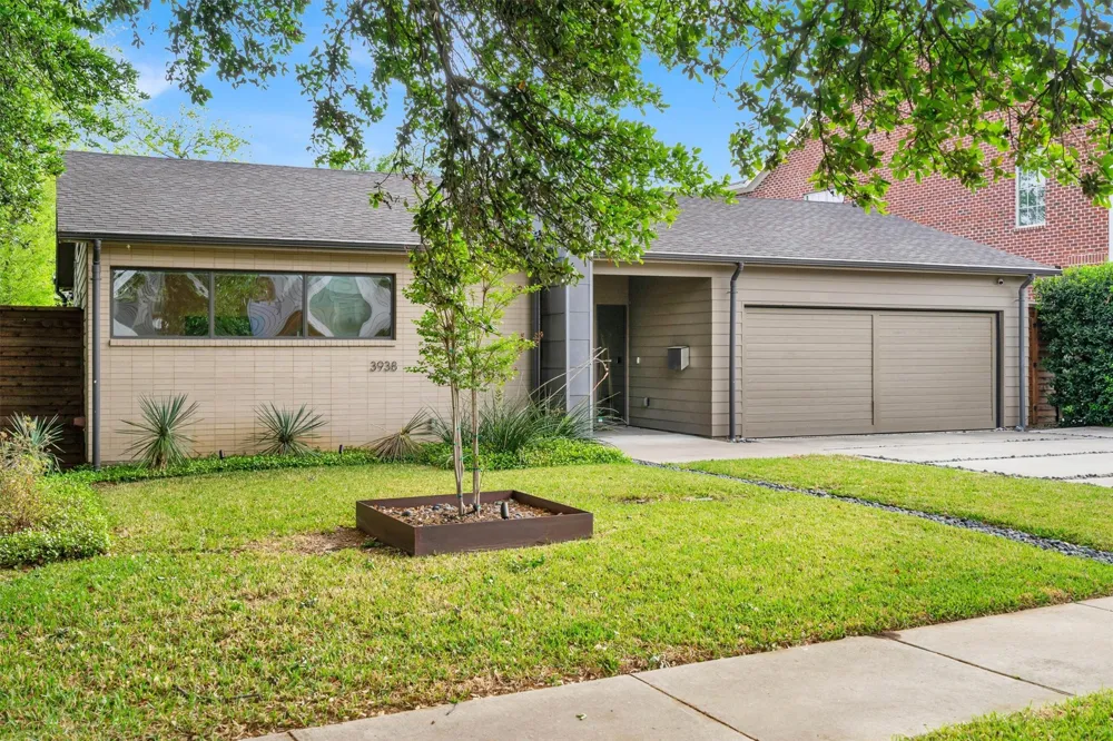 3938 Lively Lane Dallas, TX 75220