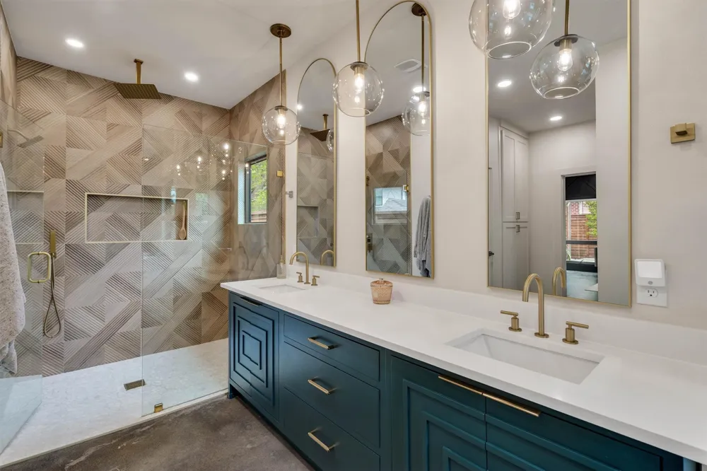 3938 Lively Lane Dallas, TX 75220