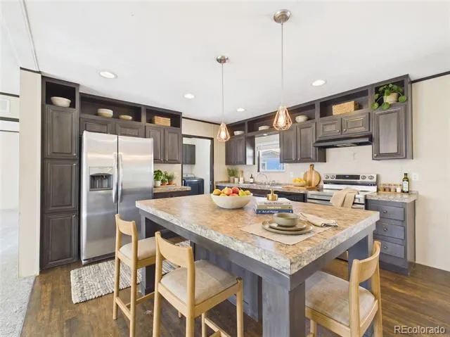 11083 Wild Basin Longmont, CO 80504
