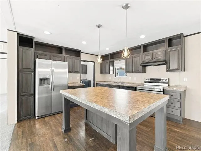 11083 Wild Basin Longmont, CO 80504