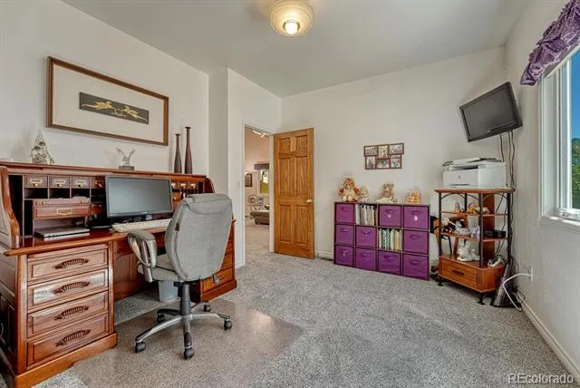 563 Columbine Avenue Broomfield, CO 80020