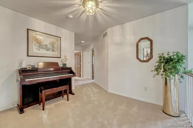 563 Columbine Avenue Broomfield, CO 80020