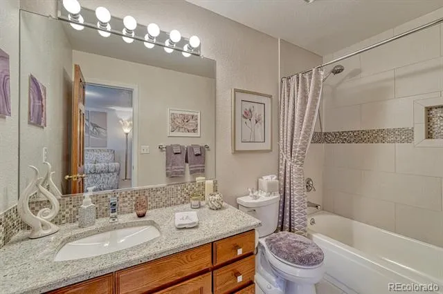 563 Columbine Avenue Broomfield, CO 80020