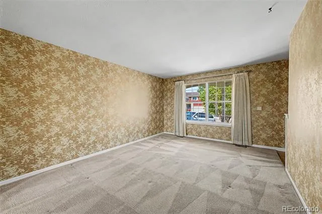 487 S Kingston Circle Aurora, CO 80012