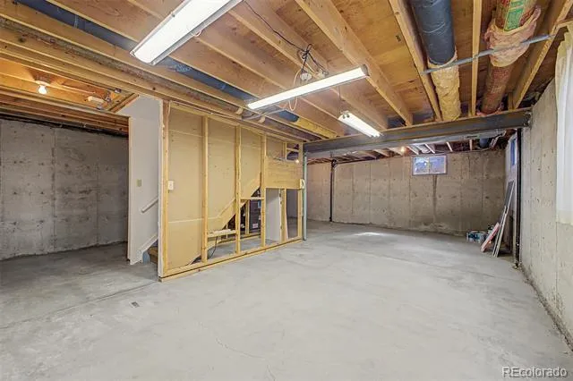 487 S Kingston Circle Aurora, CO 80012