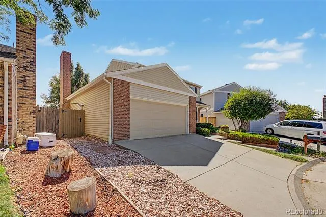 487 S Kingston Circle Aurora, CO 80012
