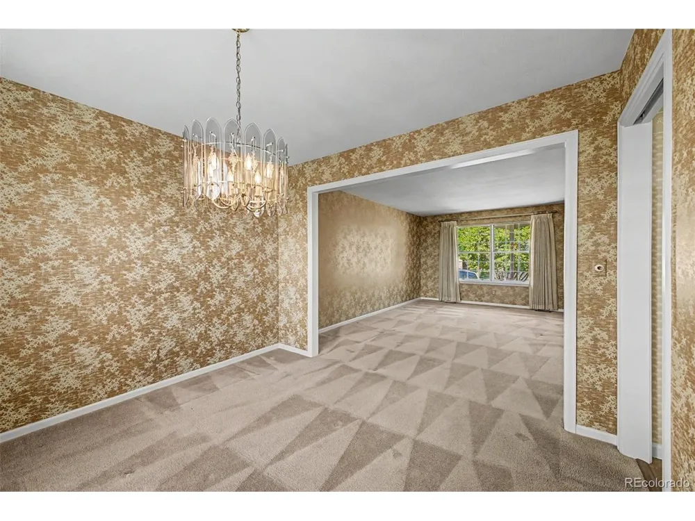487 S Kingston Circle Aurora, CO 80012