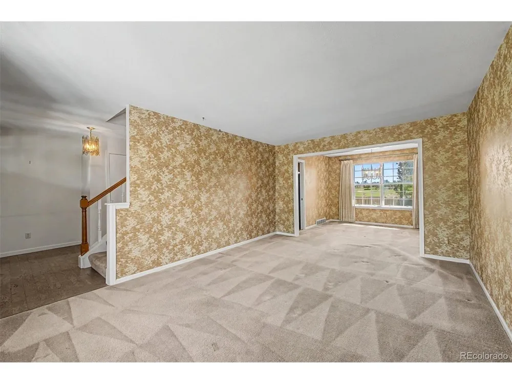 487 S Kingston Circle Aurora, CO 80012