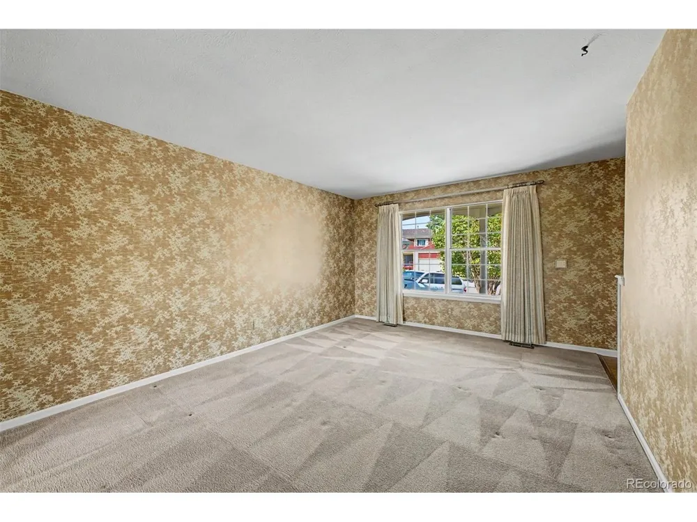 487 S Kingston Circle Aurora, CO 80012