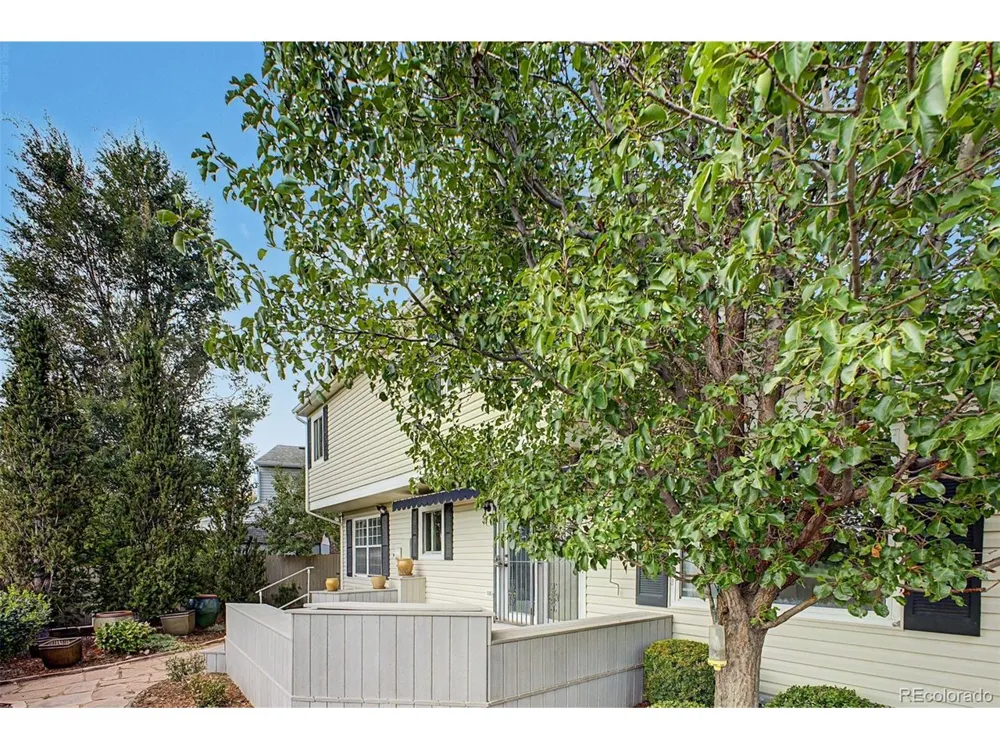 487 S Kingston Circle Aurora, CO 80012