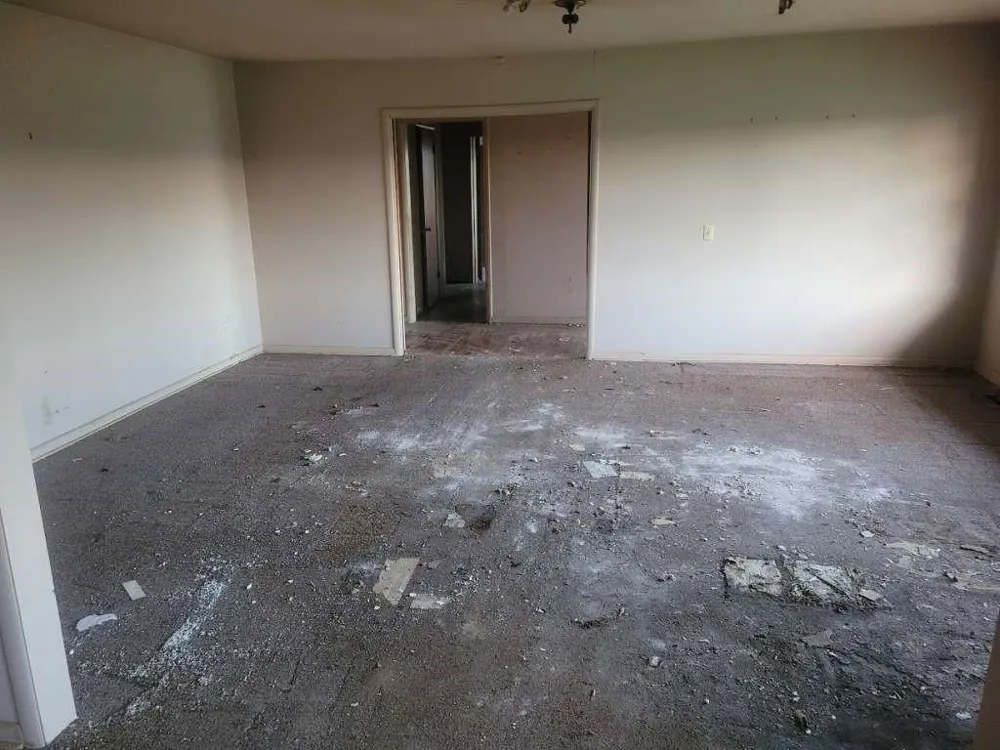 806 E First Hughes Springs, TX 75656