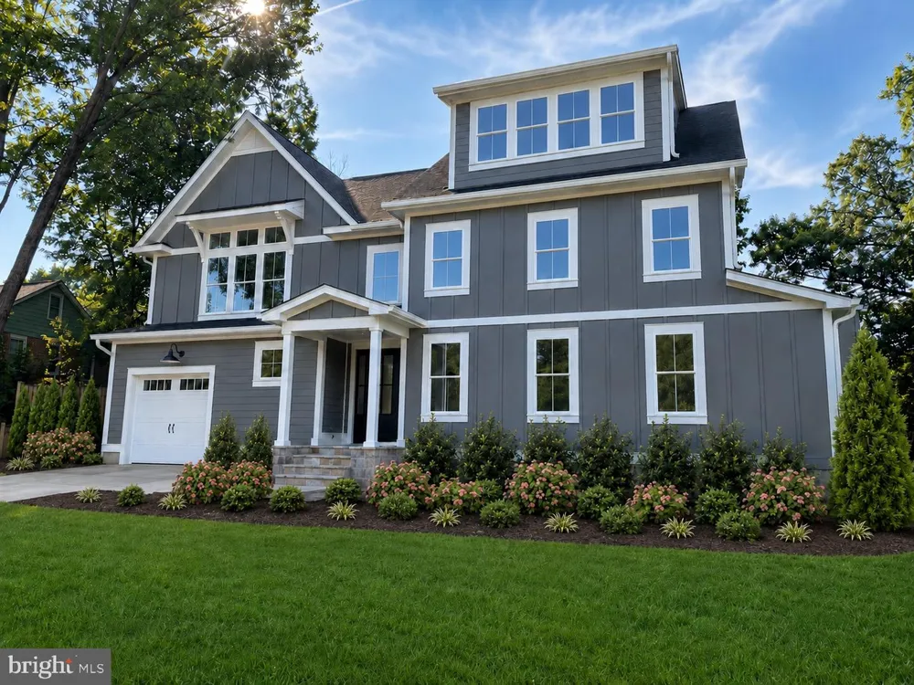 8100 WINGFIELD PLACE Alexandria, VA 22308