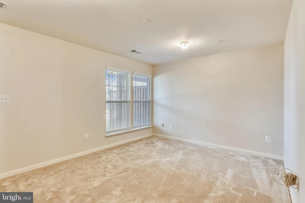 20606 DUCK POND PLACE #5-504 Germantown, MD 20874