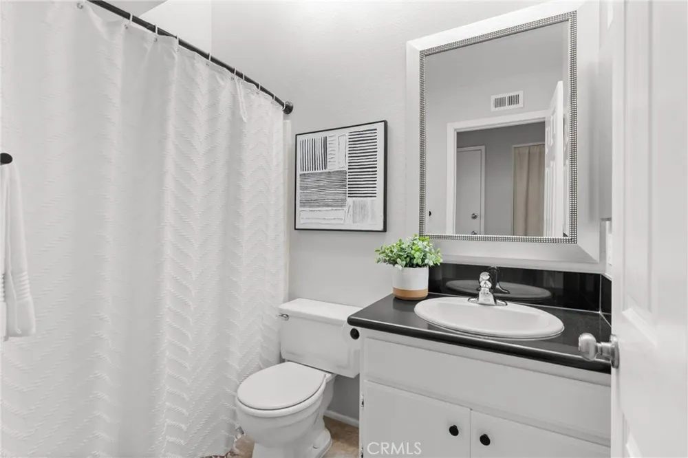 25556 Paseo La Vista Laguna Niguel, CA 92677