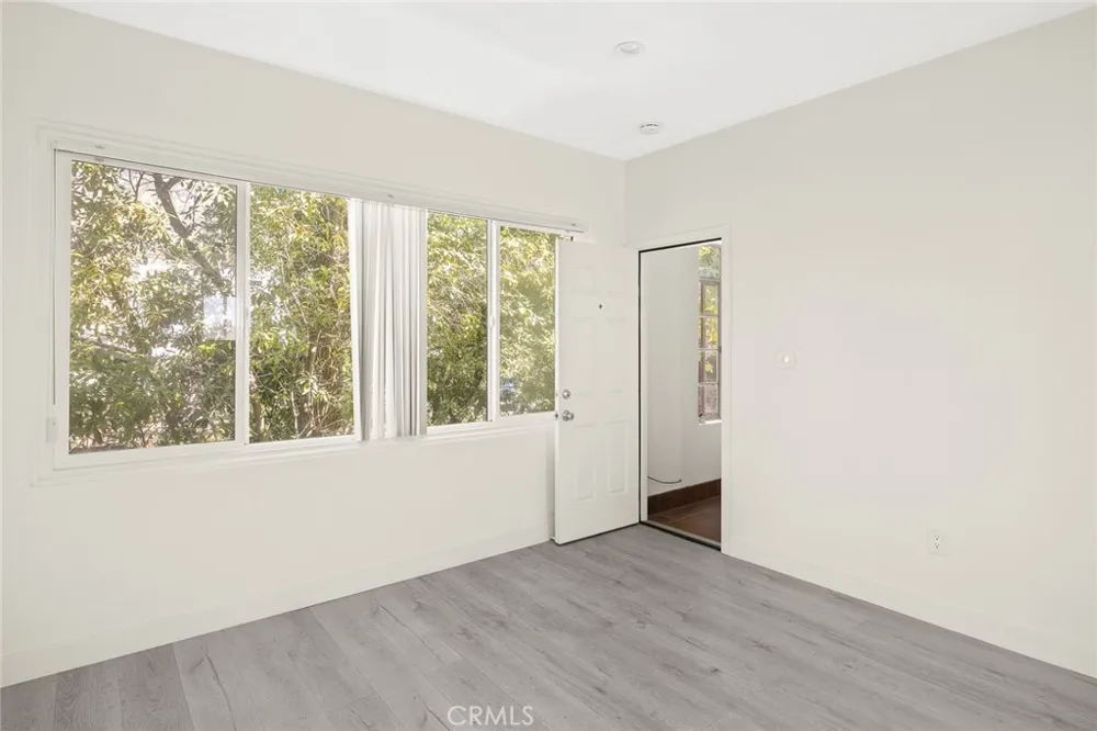 57 Baldwin Avenue #B Sierra Madre, CA 91024