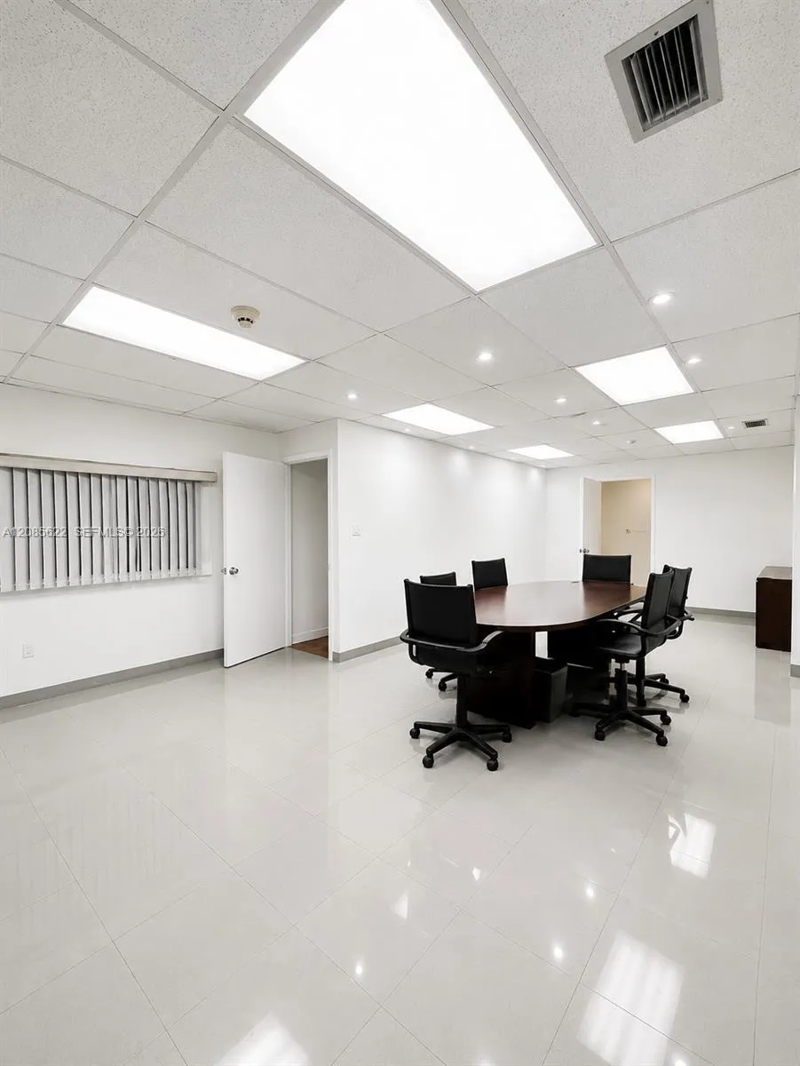 3100 Milam Dairy Rd #112 Miami, FL 33122
