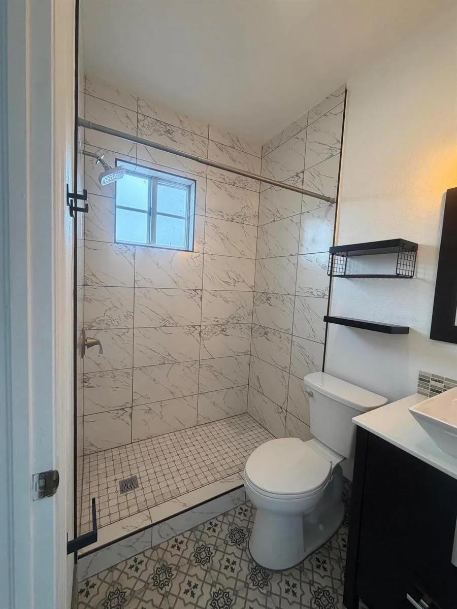 1107 NW 100th Avenue Pembroke Pines, FL 33024