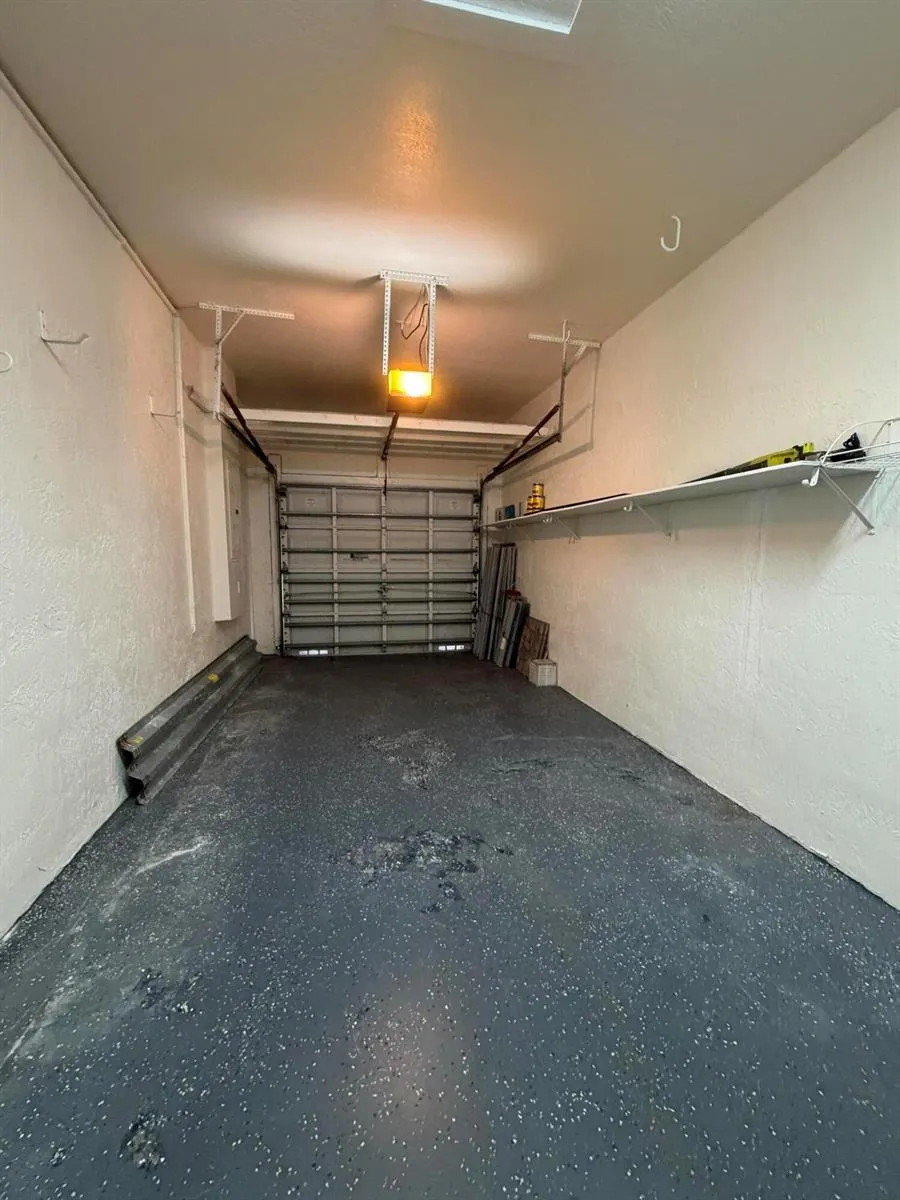 1107 NW 100th Avenue Pembroke Pines, FL 33024