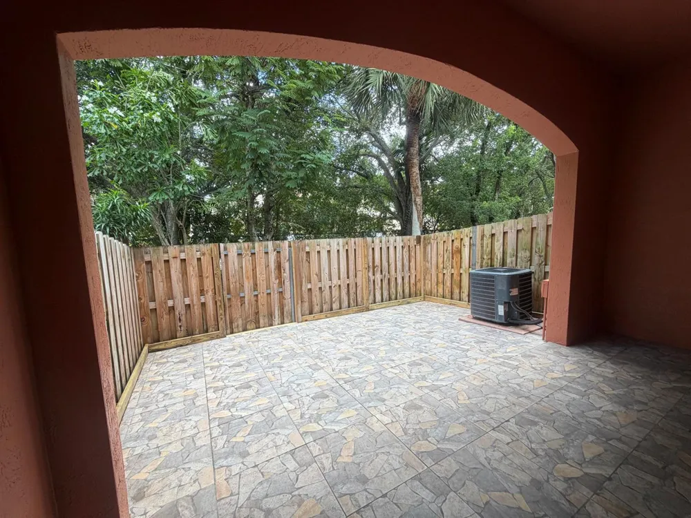 1107 NW 100th Avenue Pembroke Pines, FL 33024