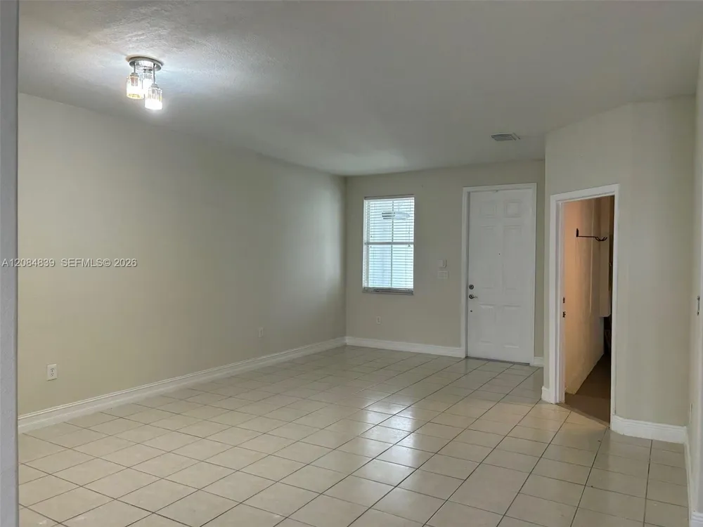 11501 NW 77th St #0 Doral, FL 33178