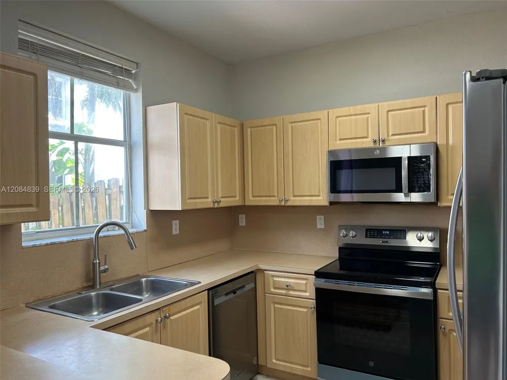 11501 NW 77th St #0 Doral, FL 33178
