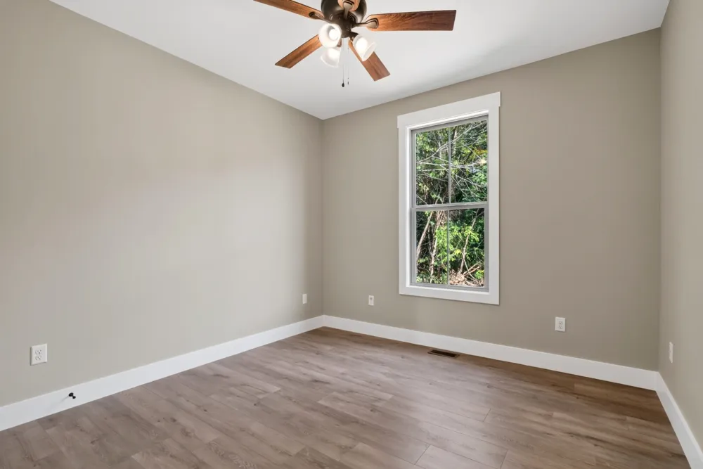 182 Red Oak Ln Monroe, TN 38573