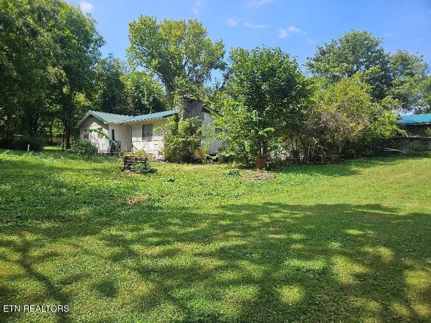 3561 Grade Rd Rockford, TN 37853