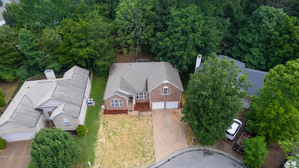 609 Casey Pl Hermitage, TN 37076