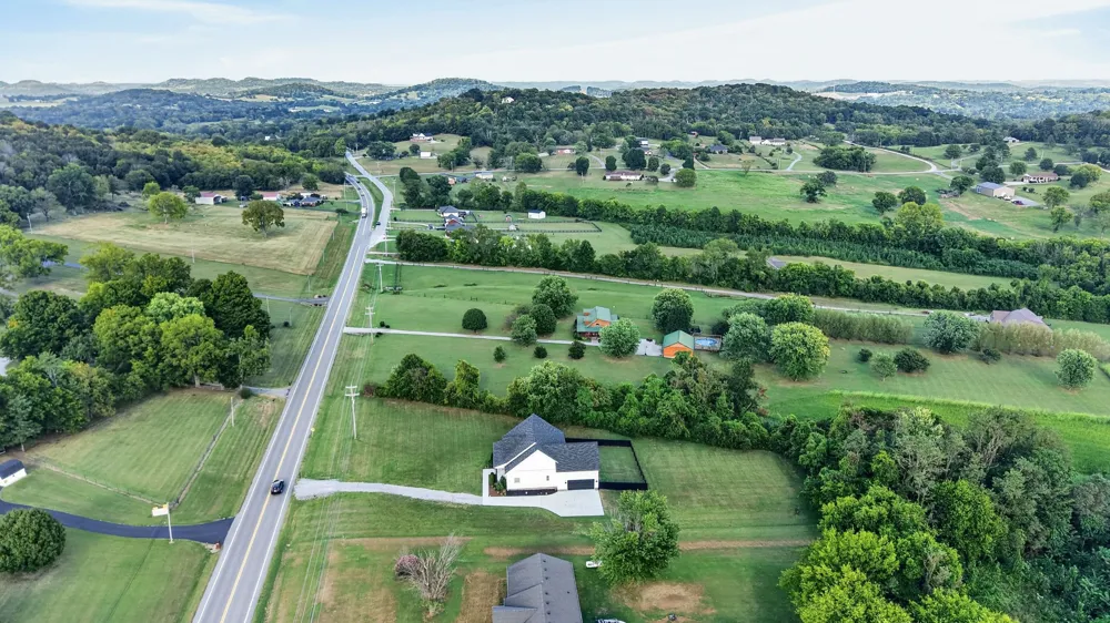 1900 Highway 25 W Hartsville, TN 37074
