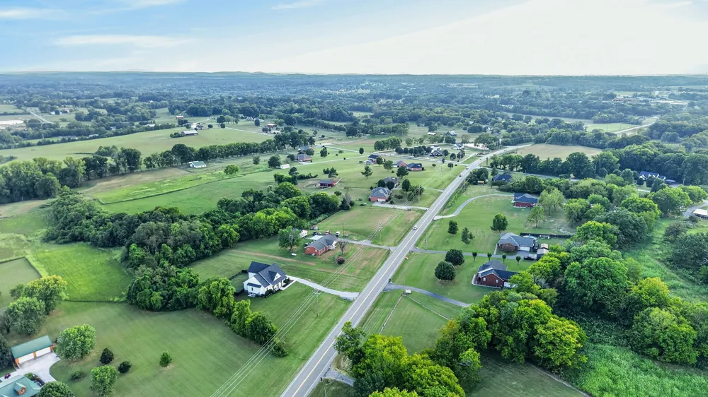 1900 Highway 25 W Hartsville, TN 37074