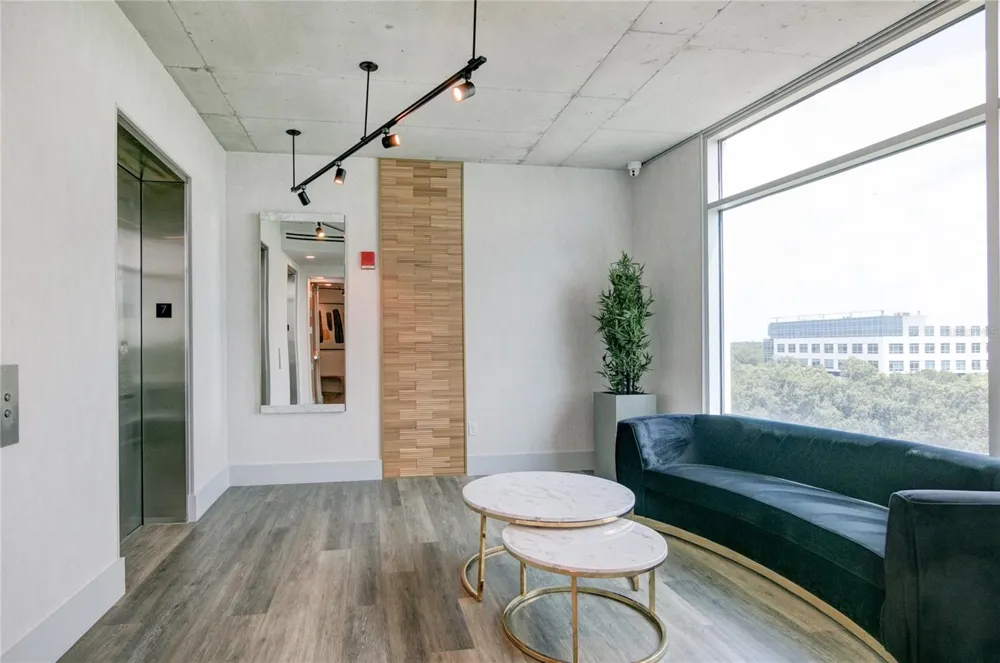 525 E JACKSON STREET #704 Orlando, FL 32801