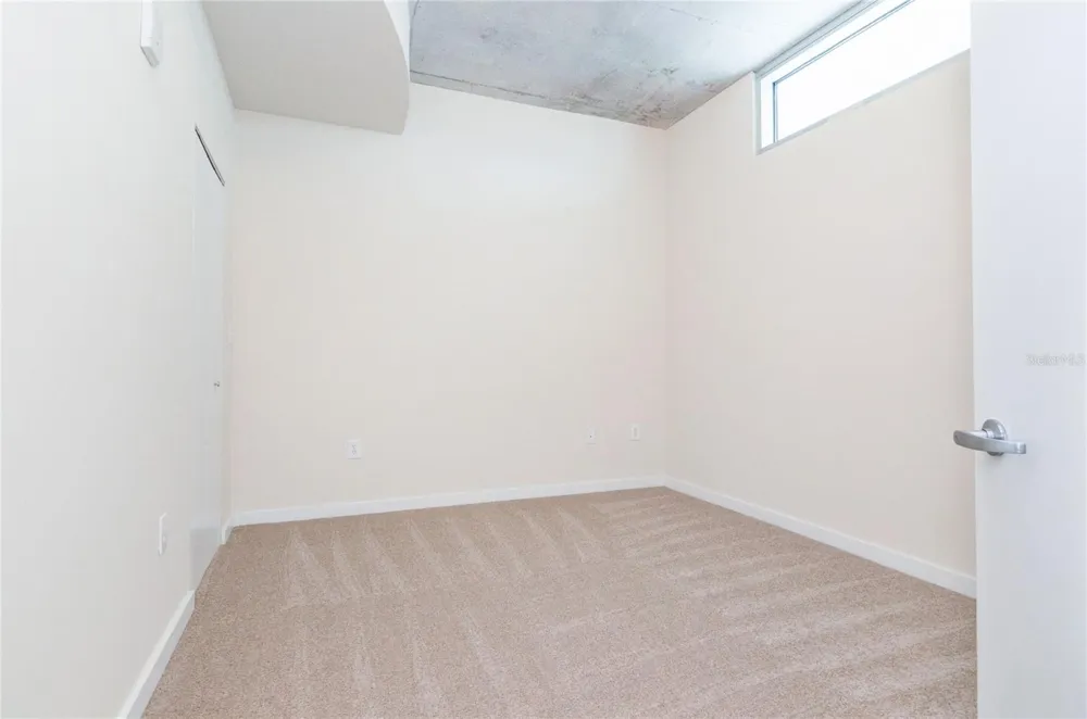 525 E JACKSON STREET #704 Orlando, FL 32801