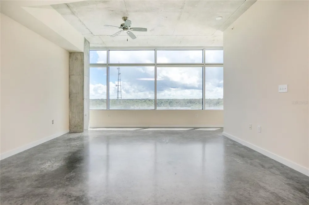 525 E JACKSON STREET #704 Orlando, FL 32801